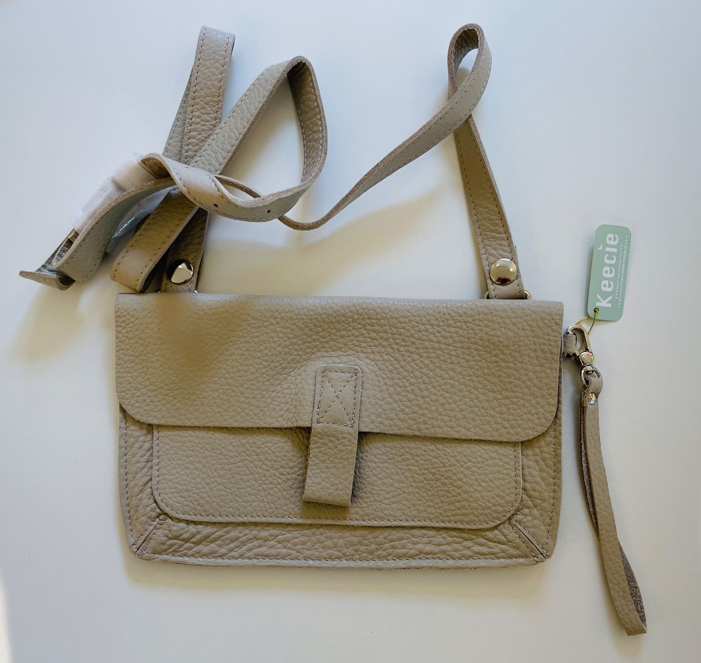 Borse: Keecie / Cross Body Bag – Nuovo e nell'imballaggio originale da Silvaplana venduto da Lotzis