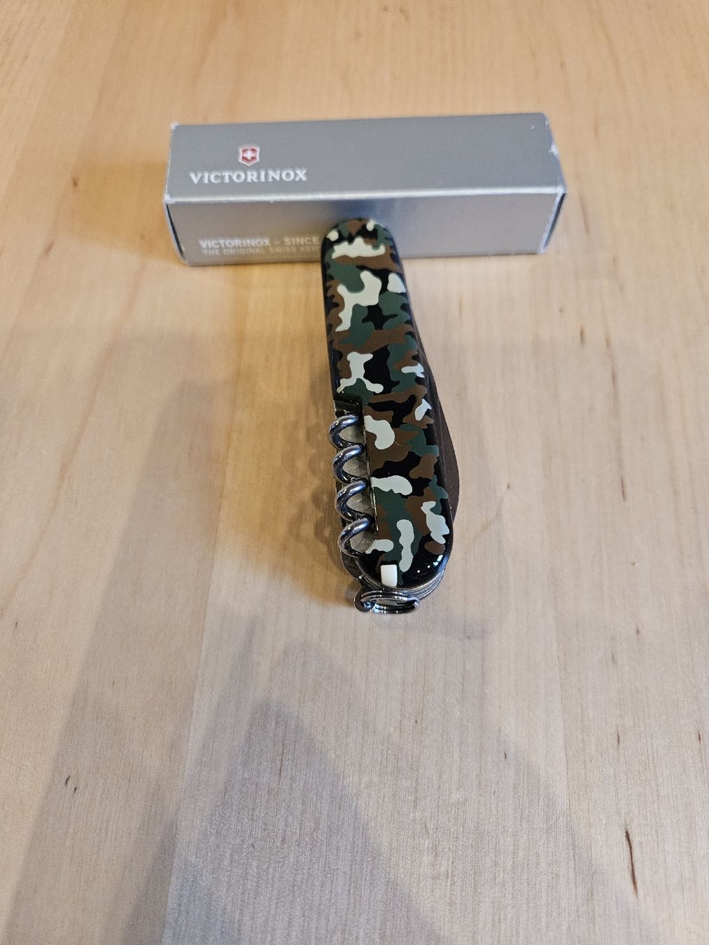 Victorinox Coltelli tascabile: Victorinox Huntsman Camouflage – Nuovo e nell'imballaggio originale da Berolle venduto da ford8830 2