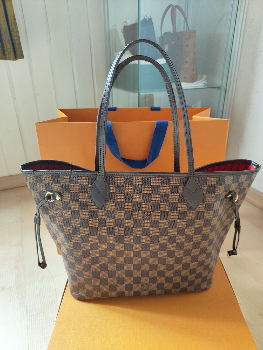 Louis Vuitton Borse da donna: Louis Vuitton Neverfull MM – Usato da Hausen AG venduto da dar_gt8p 1