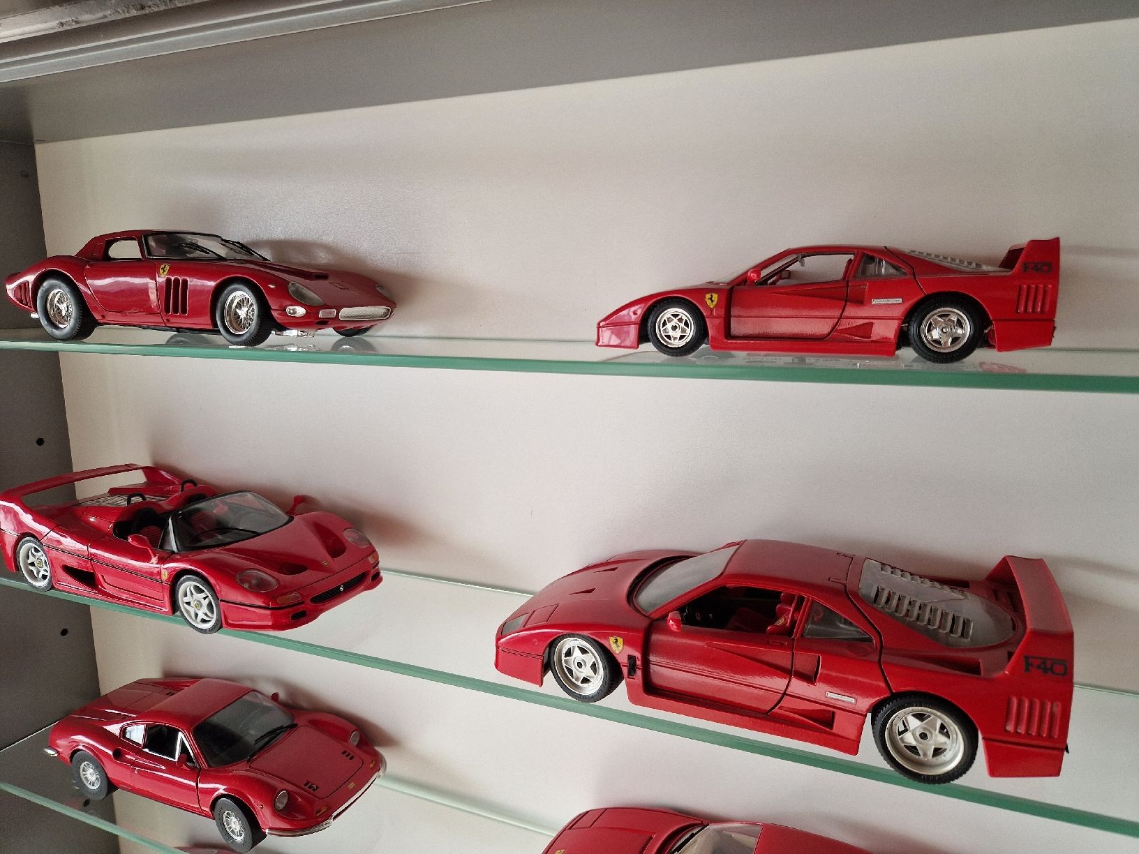 Ferrari Modellini d'auto: Modelle Auto Ferrari 🚗 – Usato da Arbon venduto da Mayak_Sound 4