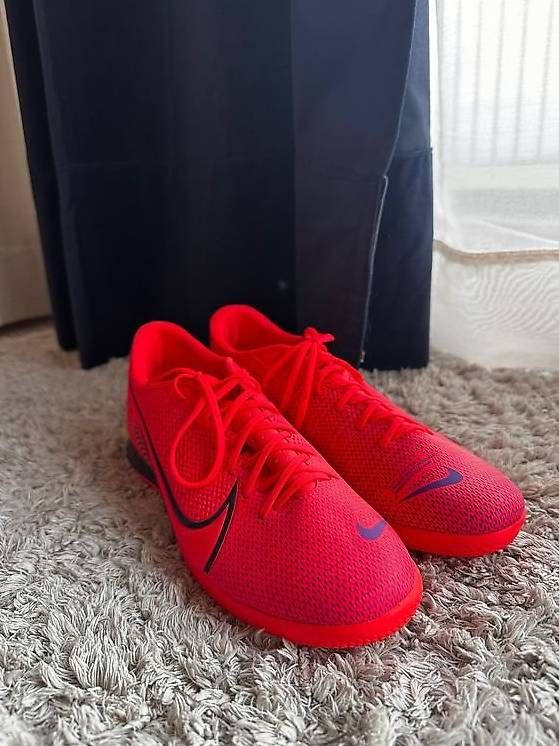 Herrenschuhe: Fussballschuhe Nike – Gebraucht aus Wauwil von est_r5td