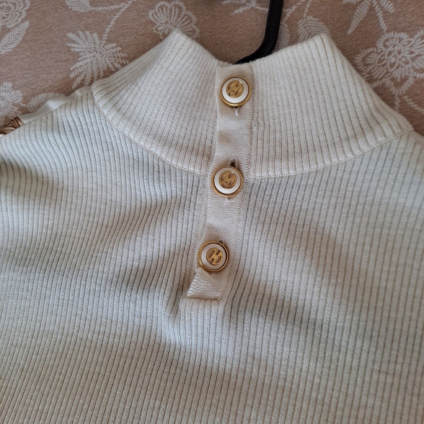Celine Maglioni & Felpe: Original Celine Paris Pullover Gr. S – Usato da Liestal venduto da Mas-Y-Mas 4