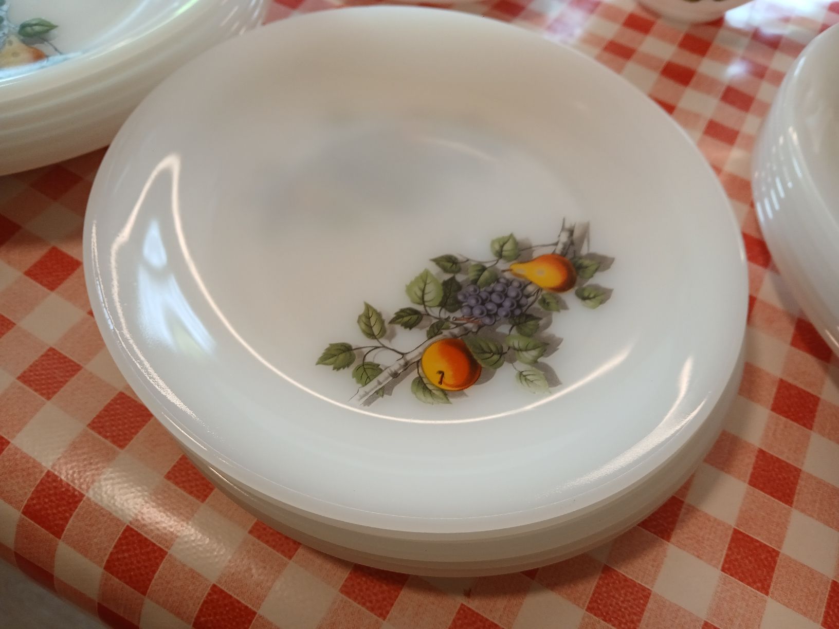 Set di piatti: Geschirrset: Vintage Speiseservice, Obstdekor, 6 Pers. – Usato da Ennetmoos venduto da kch_2tpv 3