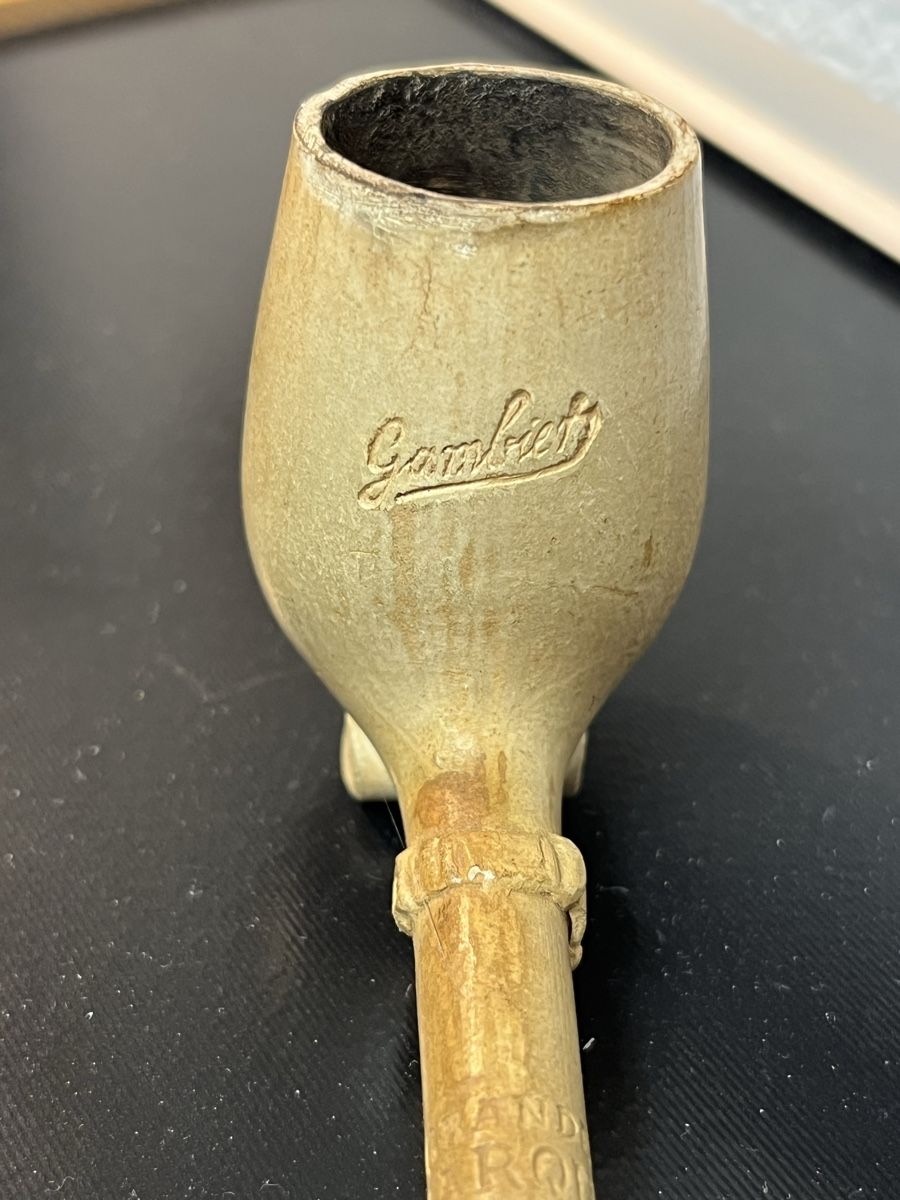 Pipe & Accessori: Pipe en terre Gambier montée sur socle – Usato da Lausanne venduto da joltei 2
