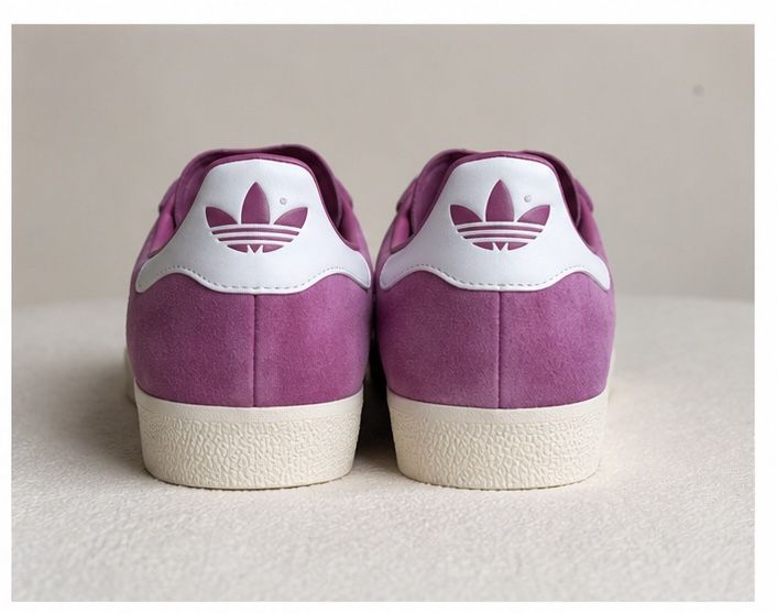 Adidas Herrenschuhe: Adidas Original  – Neu und originalverpackt aus Spiez von gil_m7lv 1