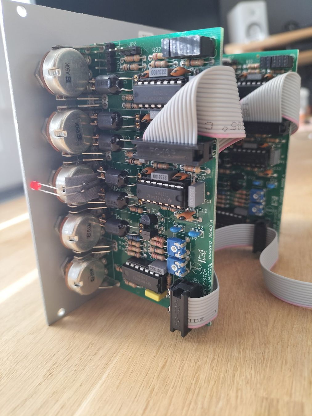 Doepfer Strumenti musicali: Doepfer A-101-3 Modular Vactrol Phaser gebraucht – Usato da Olten venduto da LarryRampage 2