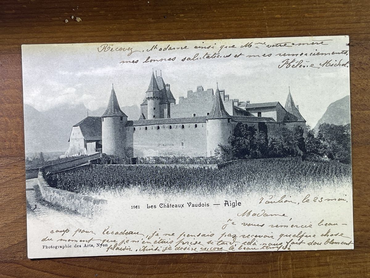 Cartoline postali: Aigle, Les Chateaux Vaudois, – Usato da Strengelbach venduto da Aschatan5