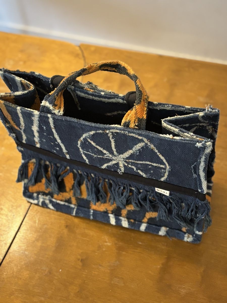 Borse da donna: Handgemachte Tasche aus Ndop Stoff – Nuovo e nell'imballaggio originale da Zürich venduto da Ndzinga 1