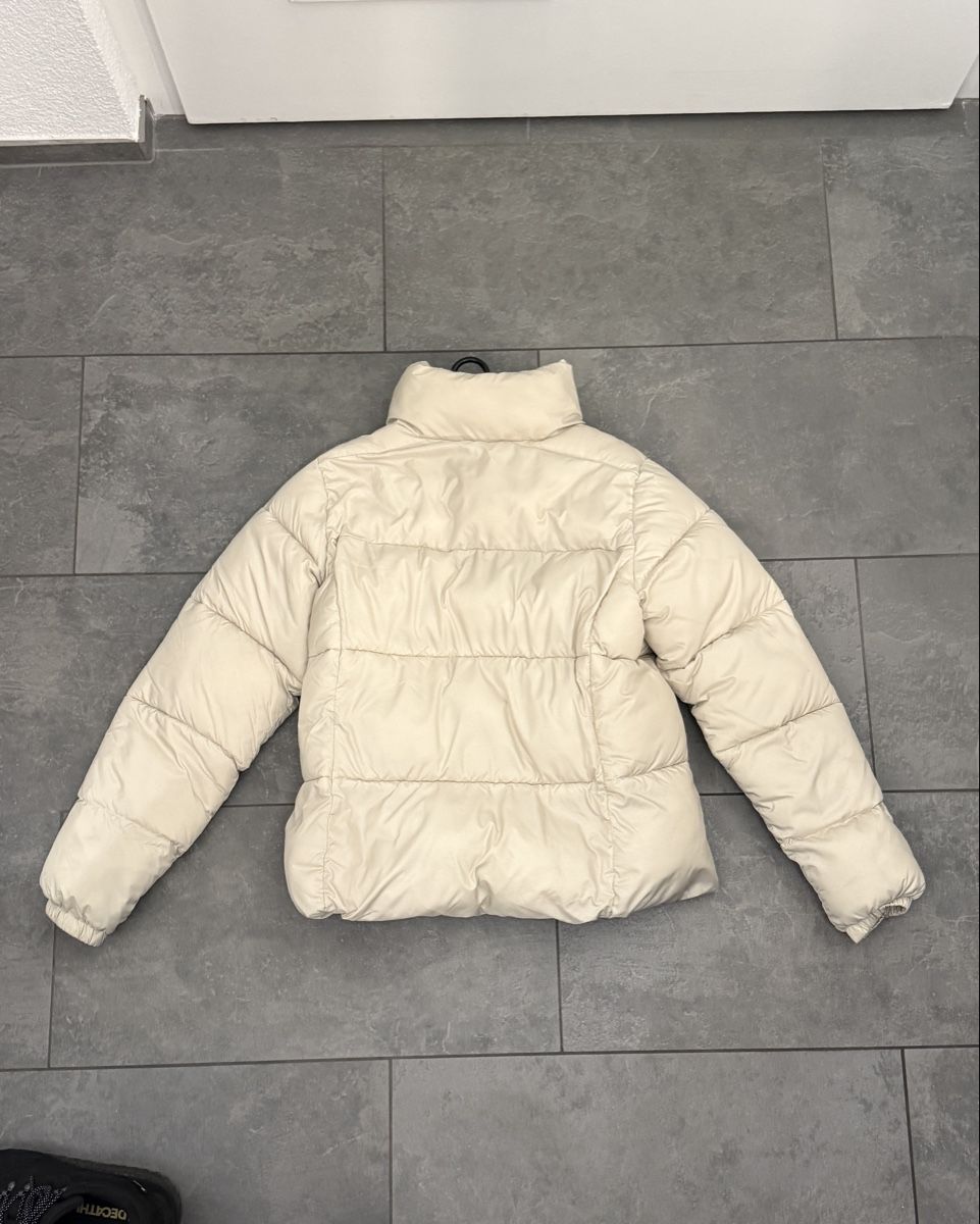 Columbia Jacken: Columbia Puffer Jacket – Gebraucht aus Ittigen von liapatriciia 1