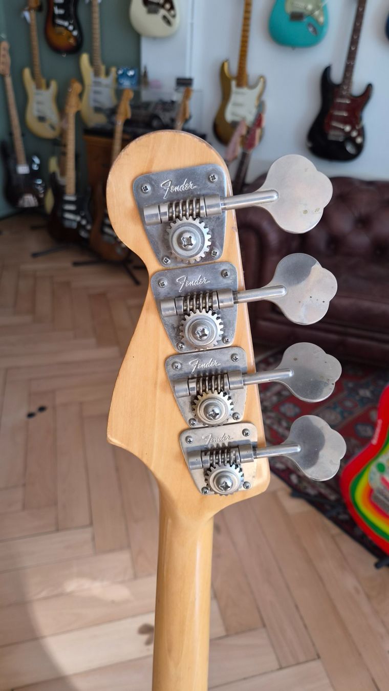 Fender Musikinstrumente: Fender Jazz Bass 1971 – Gebraucht aus pieterlen von AntonelloGuitars 3