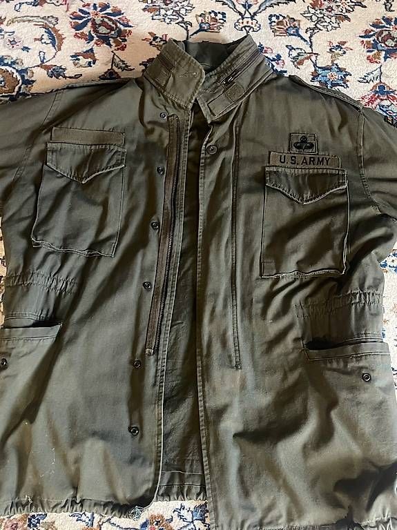 Jacken: Veste militaire XXL – Gebraucht aus Attalens von lpf_pxg6