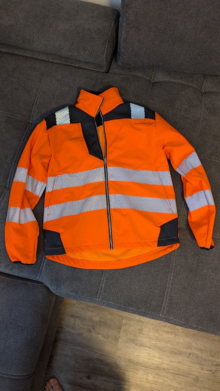 Giacche: Worker Softshell Jacke Orange warnschutz, Gr. M, top Zustand – Usato da Obergösgen venduto da LePa92