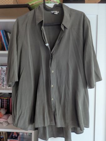 Khaki Bluse aus Seide, Gr L