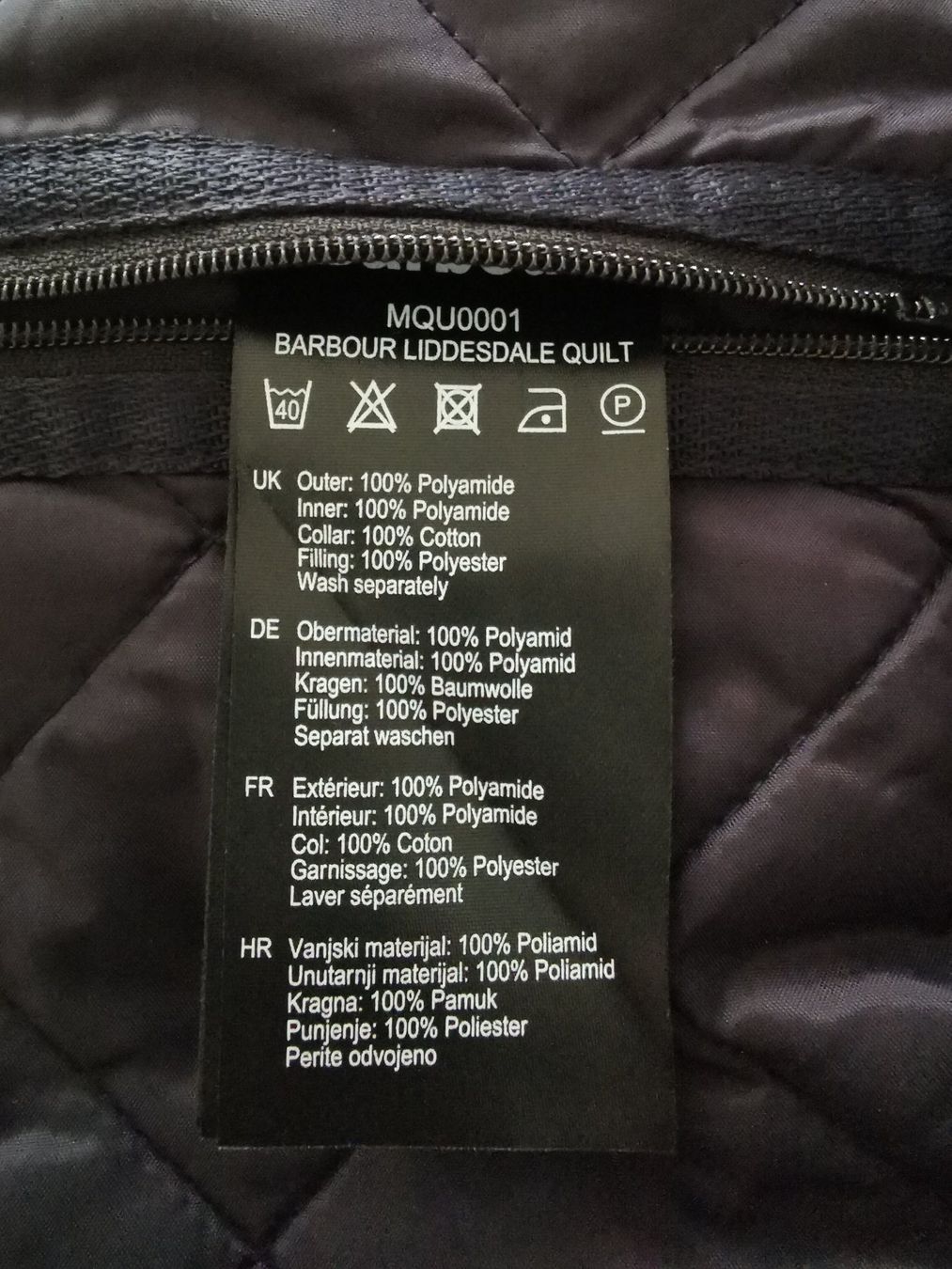 Barbour Giacche: Barbour Steppjacke Liddlesdale dunkelblau – Nuovo e nell'imballaggio originale da Birsfelden venduto da dsc_f8gx 3