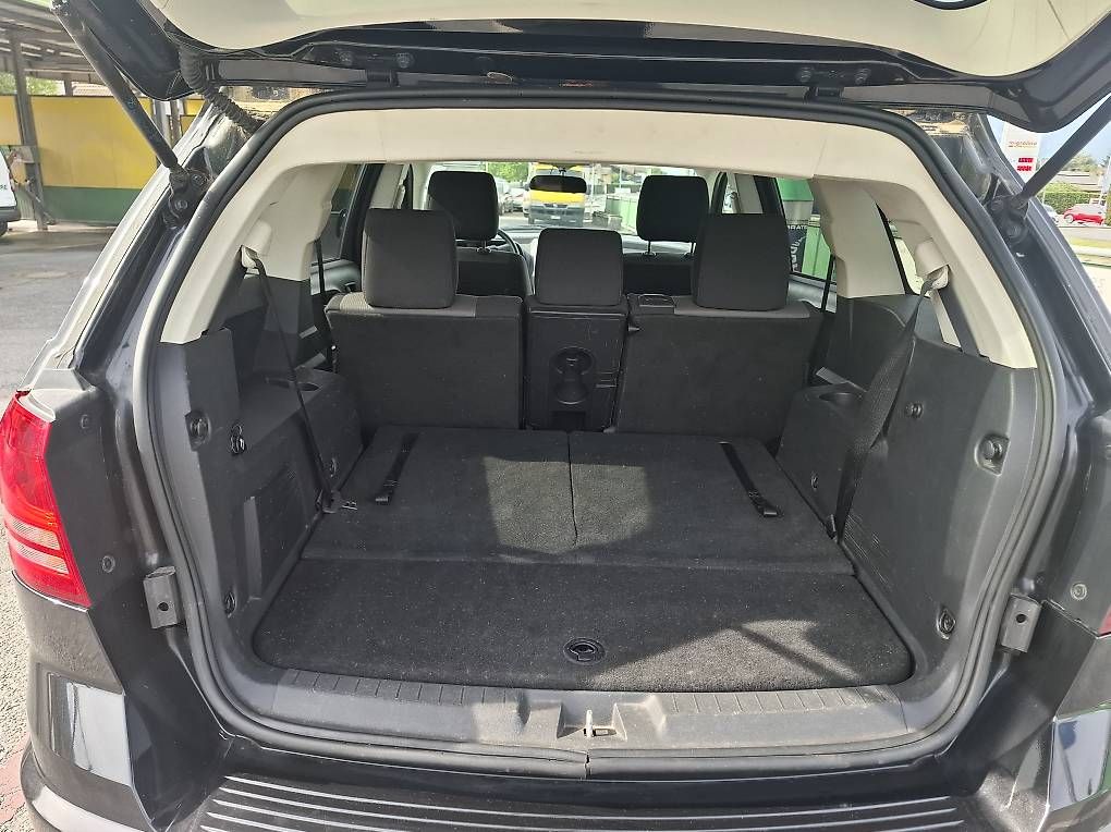Automobili: Dodge Journey 2.4 SE - 7 places – Usato da Collombey venduto da fsi_kz98 3