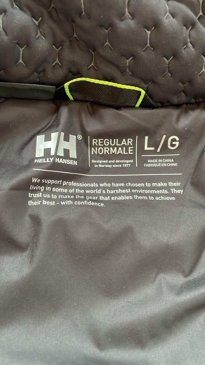 Completi: Helly Hansen Skianzug, Top Zustand, Grösse L – Nuovo (secondo la descrizione) da Altendorf venduto da peruzzo 2