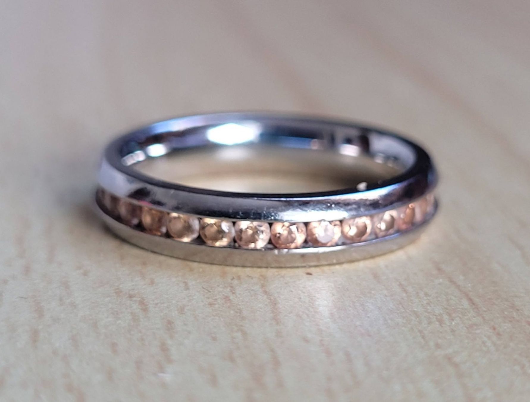Anelli: Edelstahlring mit Kristallen – Usato da Balsthal venduto da CatSpirit_65 2