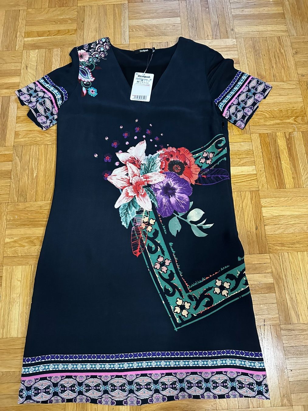 Desigual Kleider: Robe Desigual neuve – Neu und originalverpackt aus Bernex von euma1976