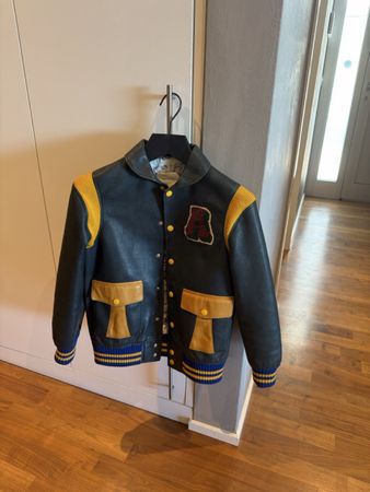 Gucci Lederjacke Bomber Grösse 10 Neuwertig mit Etikett!