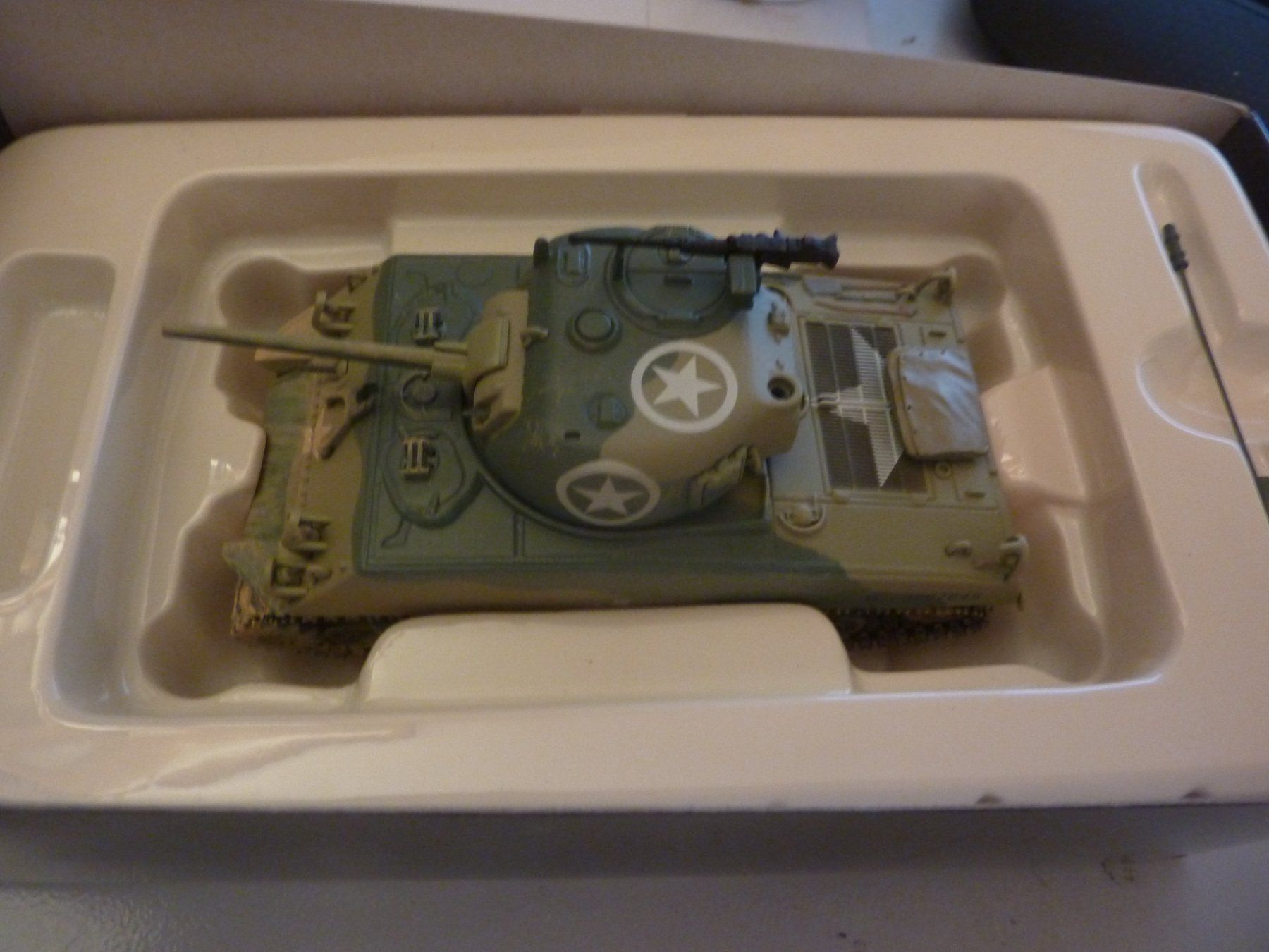 Corgi Toys Kit di modellismo & Modellini statici: SHERMAN – Nuovo e nell'imballaggio originale da Balsthal venduto da bouteliee