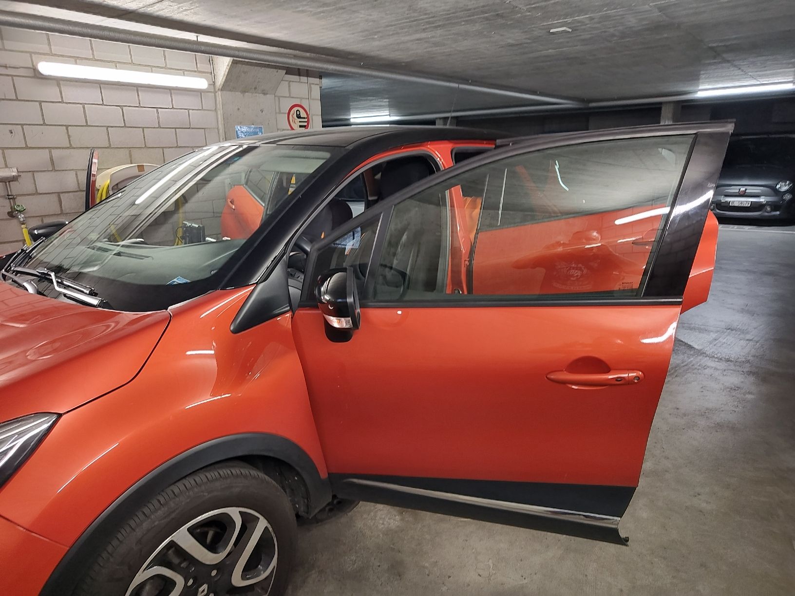 Renault Autos: Renault Captur Orange-Schwarz – D'occasion à Aesch BL par sixsticks-andy 6
