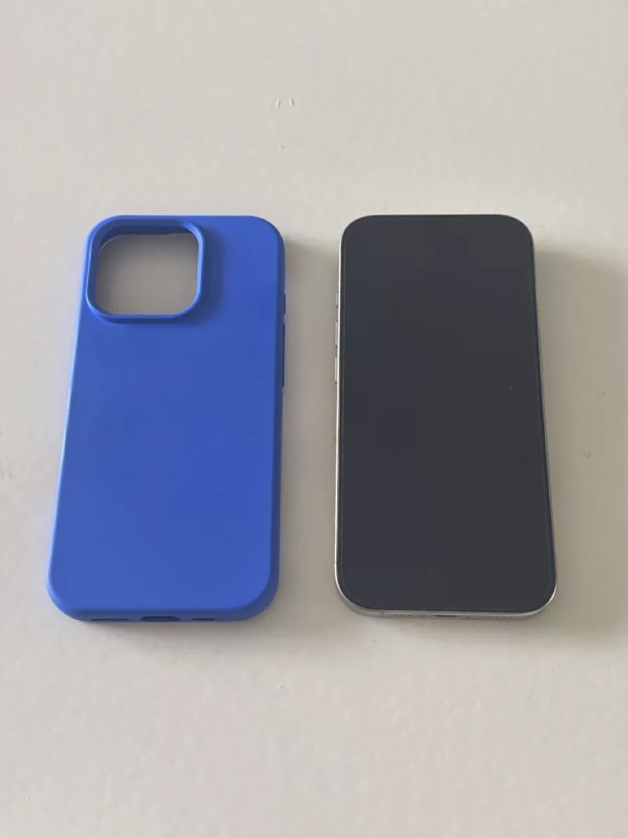 Apple Telefoni cellulari / Smartphones: iPhone 16 Pro incl. Case – Nuovo (secondo la descrizione) da Zürich venduto da laraze99 1