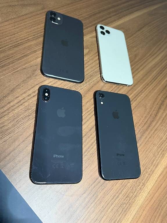 Apple Handys / Smartphones: 4 IPhone guter Zustand – Gebraucht aus Zürich von muha 2