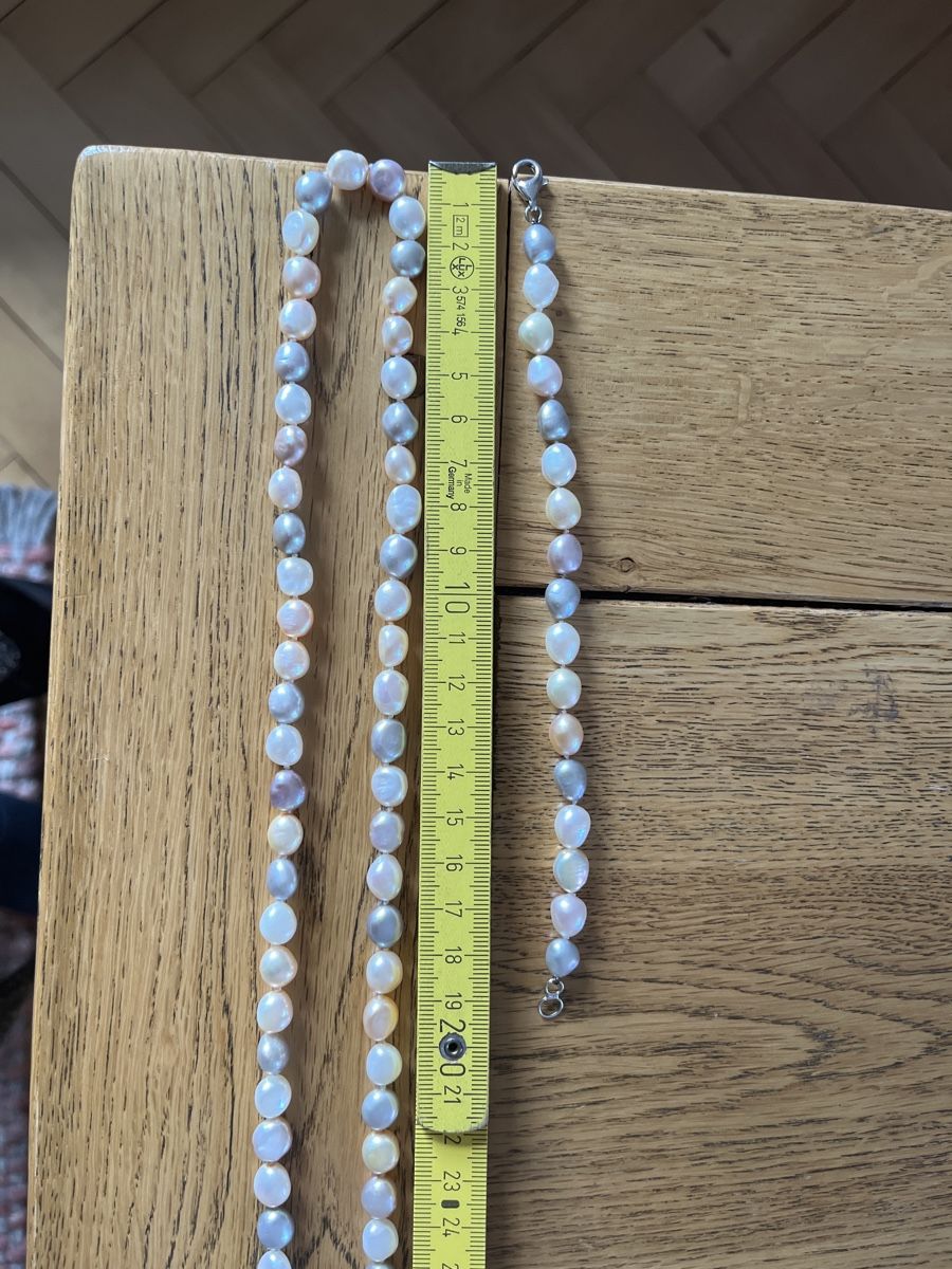 Bucherer Ketten: Süsswasser Perlenkette, 4farbig mit Armband – Gebraucht aus Bern von Boston05 4