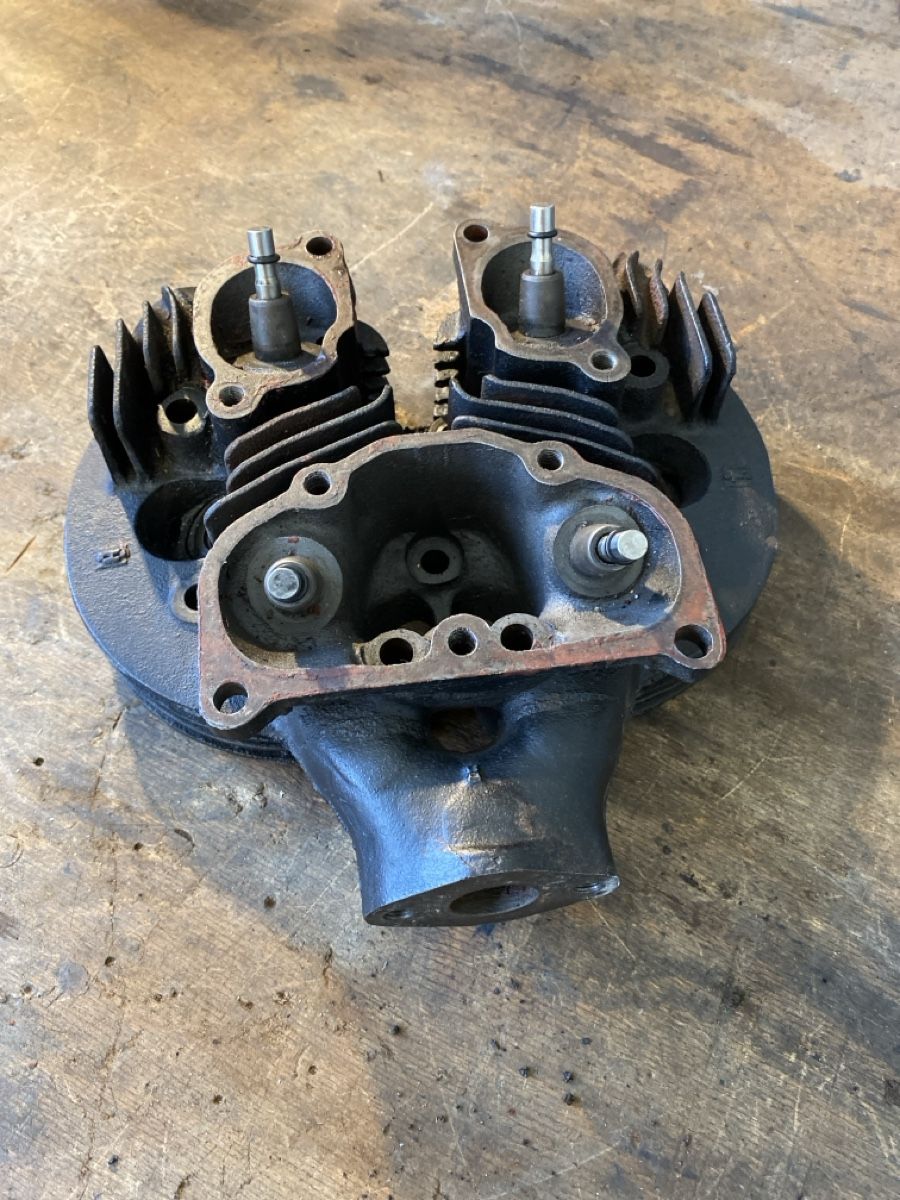 Tutti i ricambio per moto: BSA A10 (?) Zylinderkopf – Usato da Zürich venduto da alt-eisen 1
