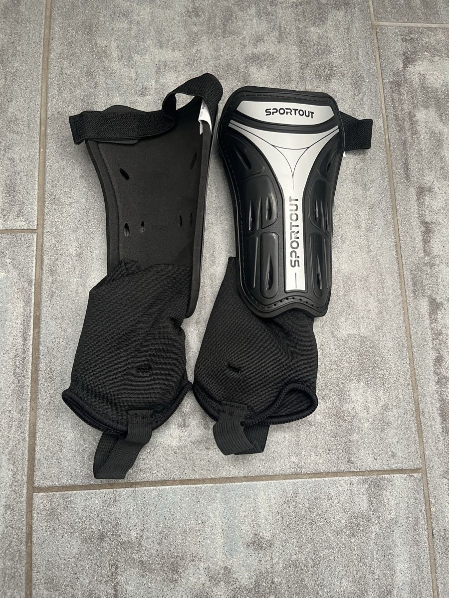 Schutz & Schoner: Sportput Schienbeinschoner Grösse M – Neu und originalverpackt aus Knutwil von NiMa1993