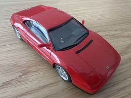 1:43 Modellauto wie auf den Bildern ersichtlich