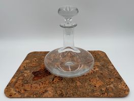 Glaskaraffe mit Glaszapfen mundgeblasen gebaucht transparent