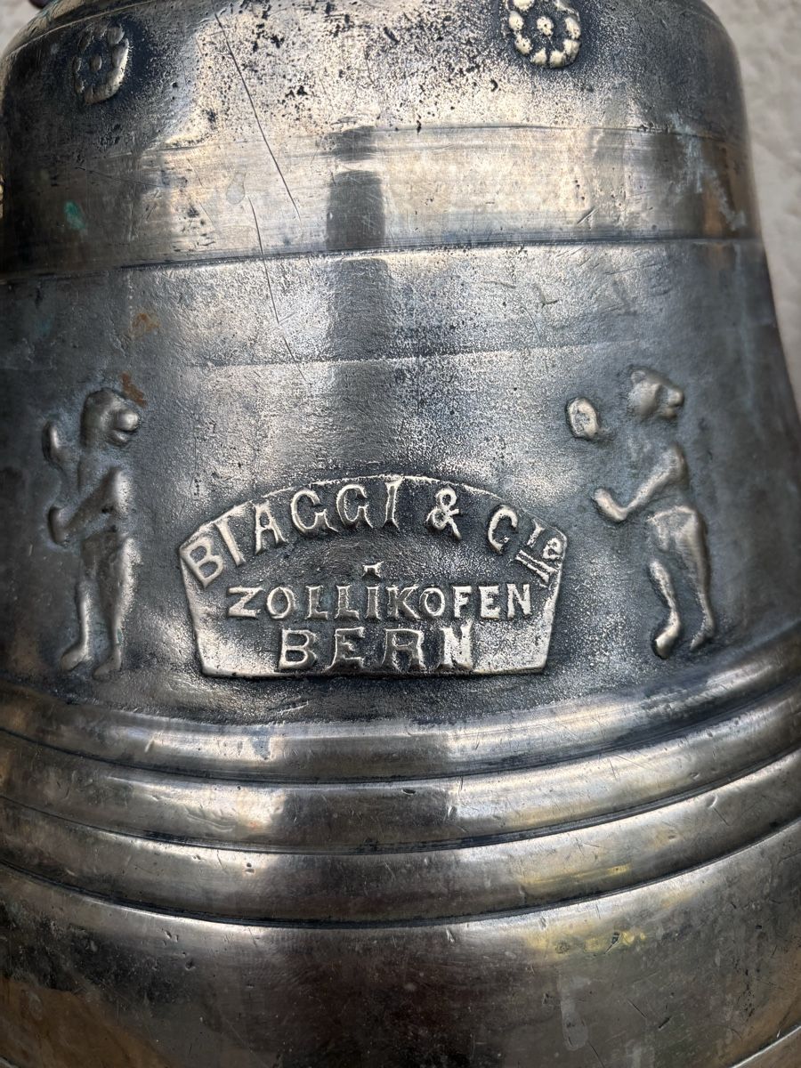 Campanacci mucche: Biaggi Glocke – Usato da Schangnau venduto da Roseggli82 1