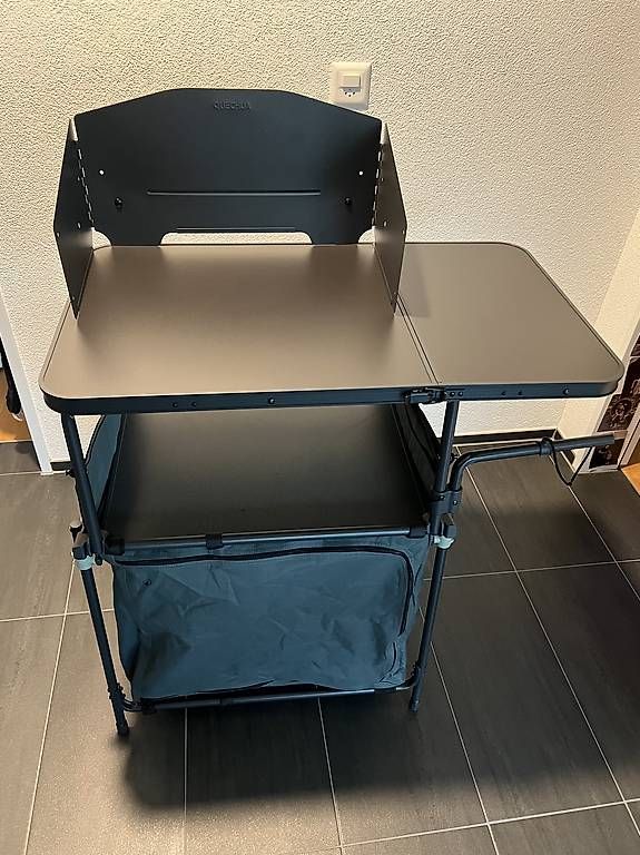 Cucine complete: Camping Küchenmöbel – Usato da Sarnen venduto da mrminit