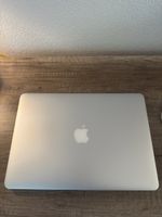 MacBook Air 2015 i5 8 GB RAM 256 GB SSD