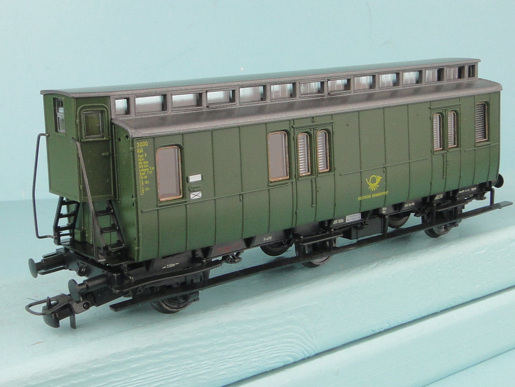 Roco Modellini di ferrovie: Roco 44509 Postwagen der Deutschen Bundespost – Usato da Bülach venduto da cann11 1