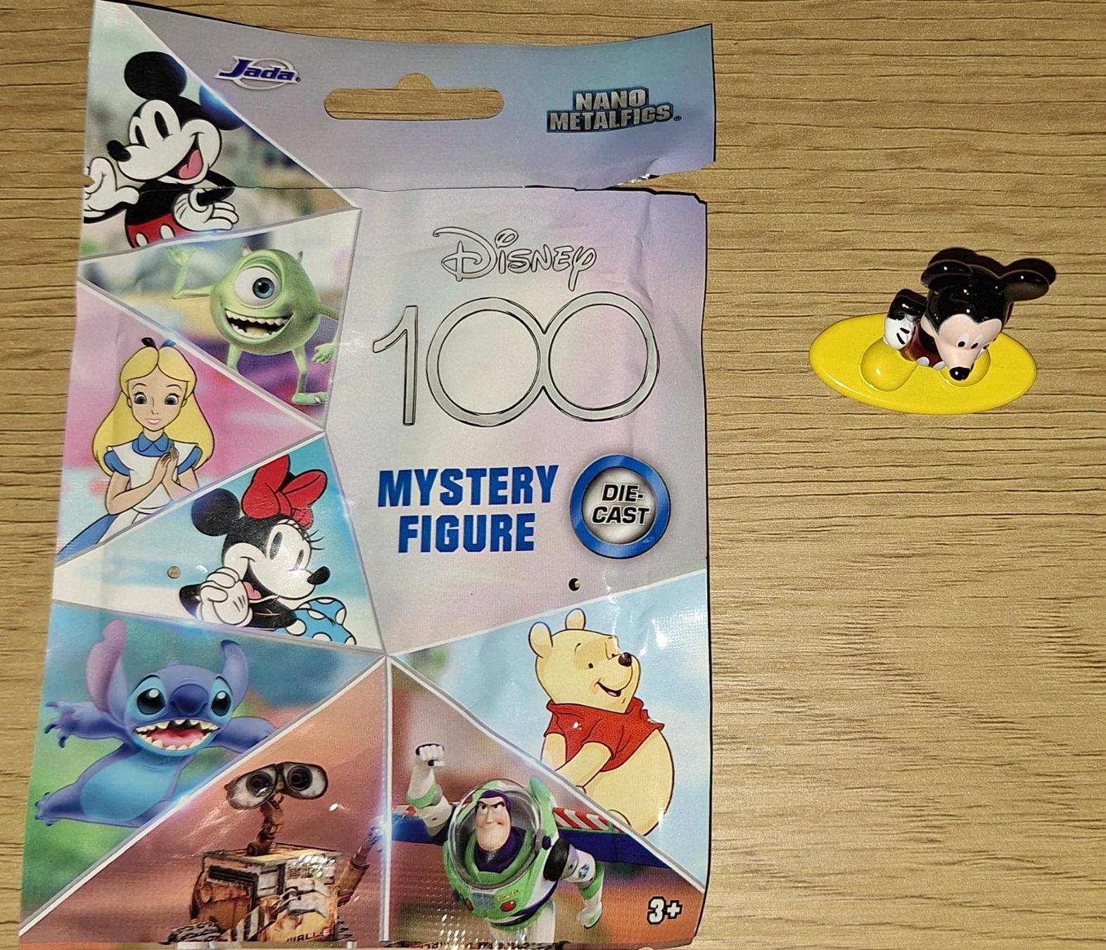 Disney Giocattoli: Disney minifigure en métal Mickey Mouse – Nuovo e nell'imballaggio originale da Genève venduto da BrickFanGe 1