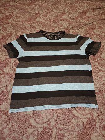 T-shirt C&A (comme neuf)