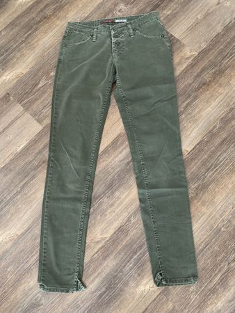 Please-Jeans