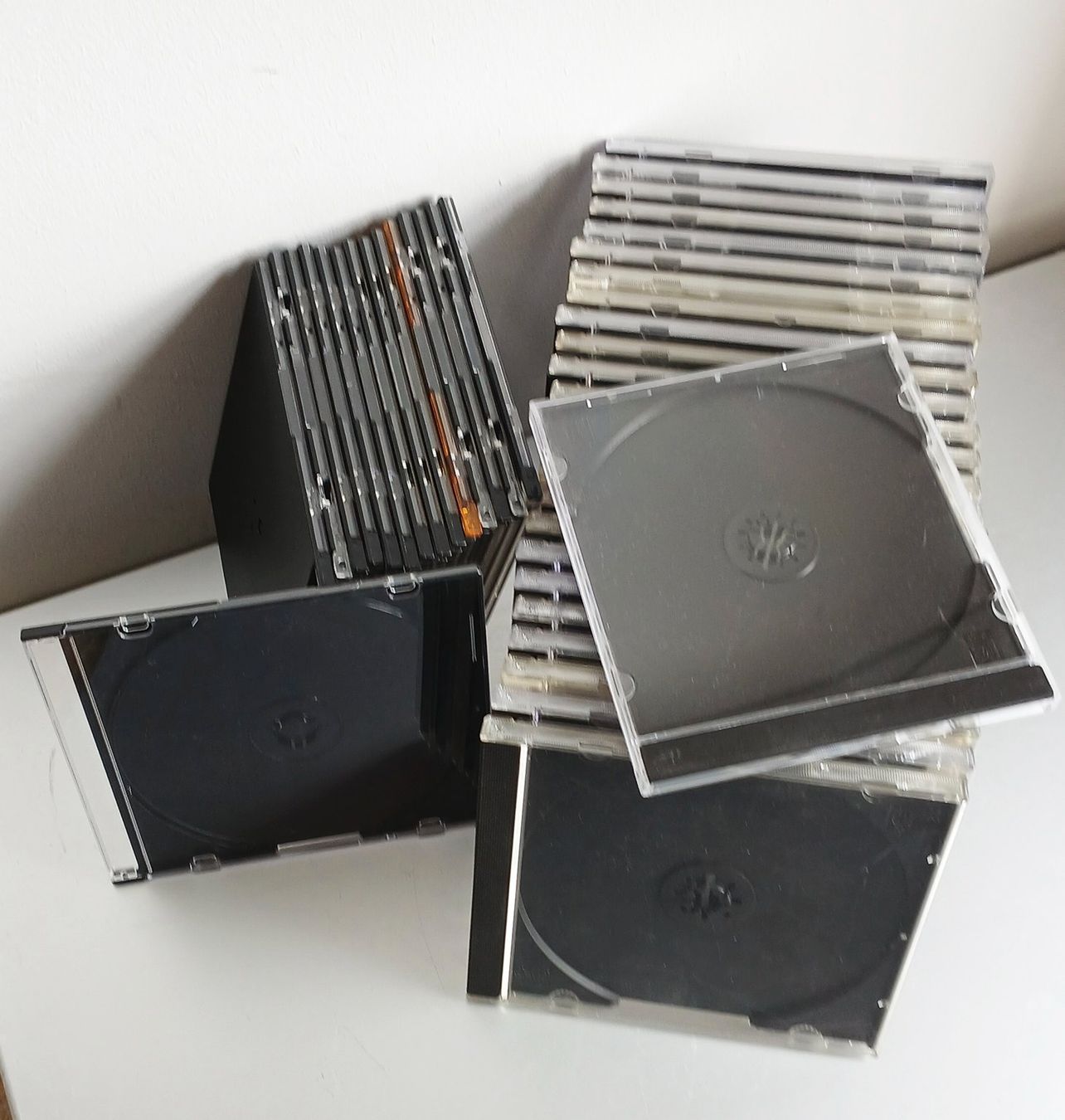 CDs: 40 pezzi custodie per CD/DVD – D'occasion à Lugano par Maurizio_Collector 1