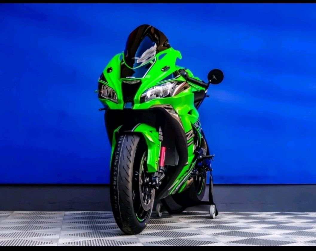 Kawasaki Strasse: Kawasaki Ninja ZX-10R – Gebraucht aus Seewen SZ von LX298 1