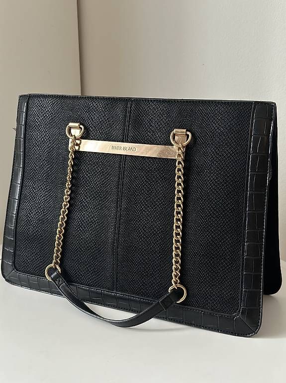 Borse da donna: Die Tasche ist wie neu – Usato da Binningen venduto da rit_7nbr 2