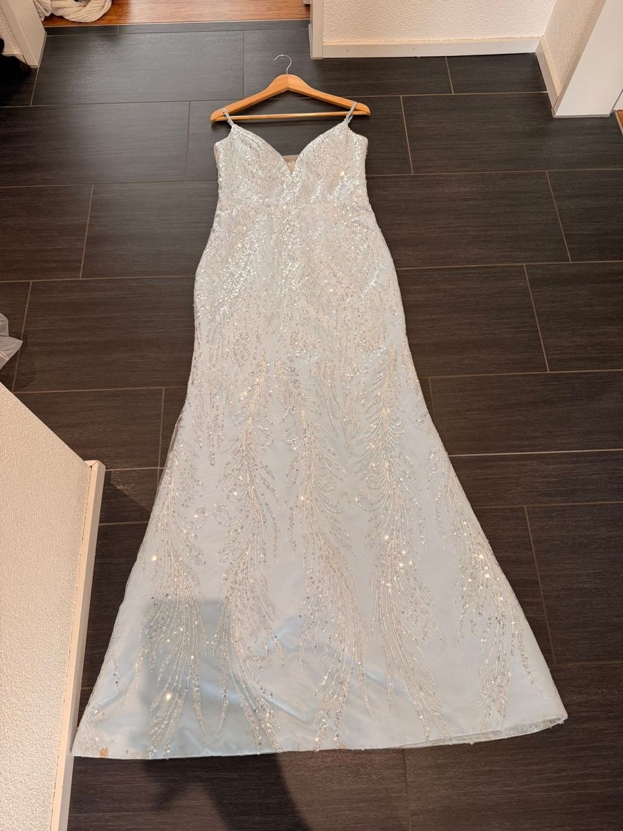 Kleider: Abendkleid – Gebraucht aus Schwarzenbach SG von gzem 3