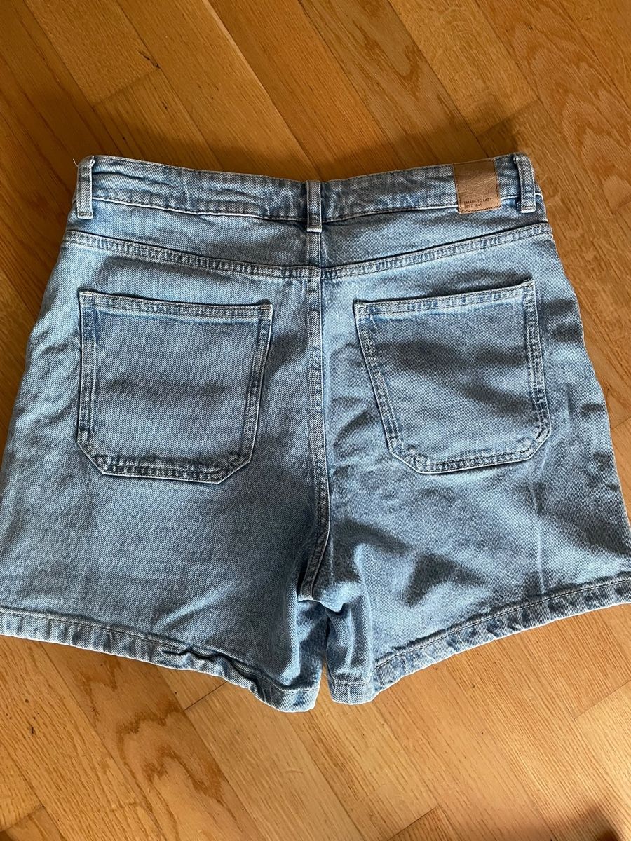 Hosen: Damen Shorts Gr 38 – Gebraucht aus Buchrain von Bygger31 1