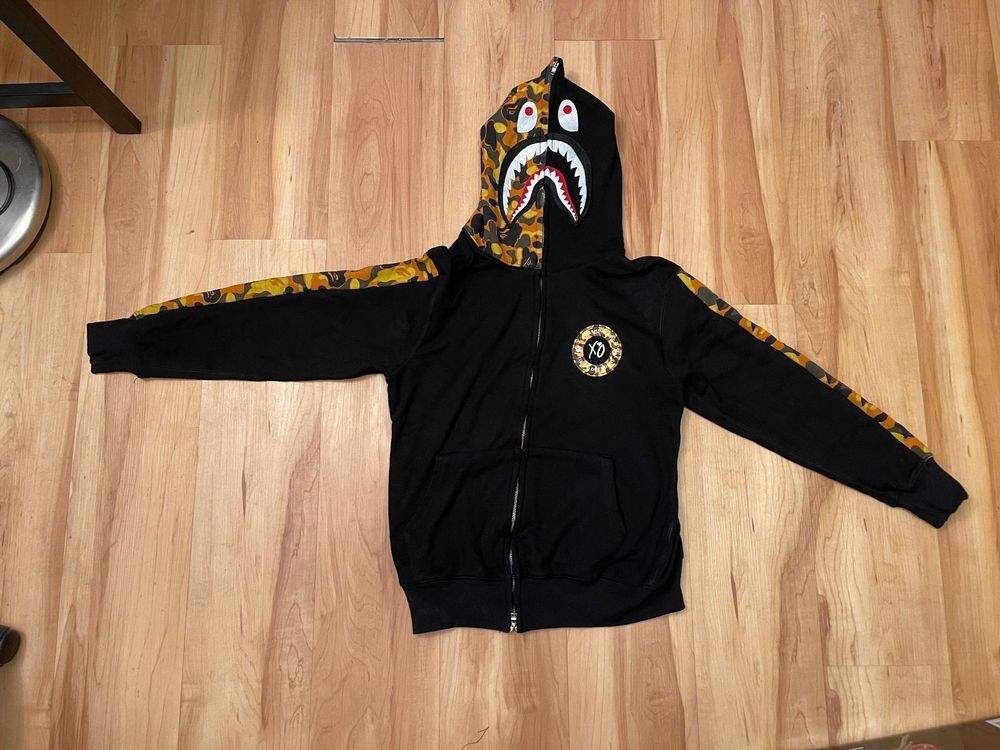 Bape x xo shark zip up store hoodie black