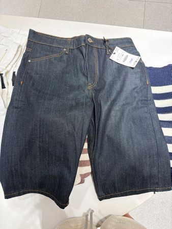 Jeans Bermuda Shorts von Zara In dunkelblau