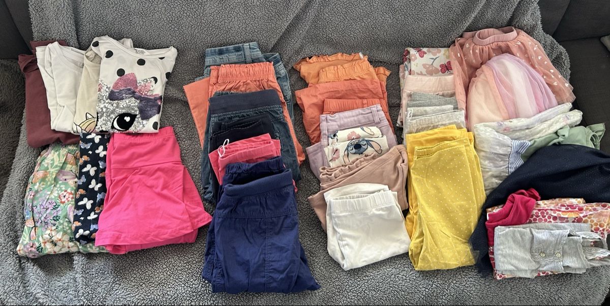 Kleiderpakete & -sets: Grosses Kinderkleider-Paket Mädchen  – Gebraucht aus Schötz von Maumau83 1