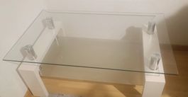 Moderner Glas-Couchtisch in Weiss – 100 × 60 × 42 cm