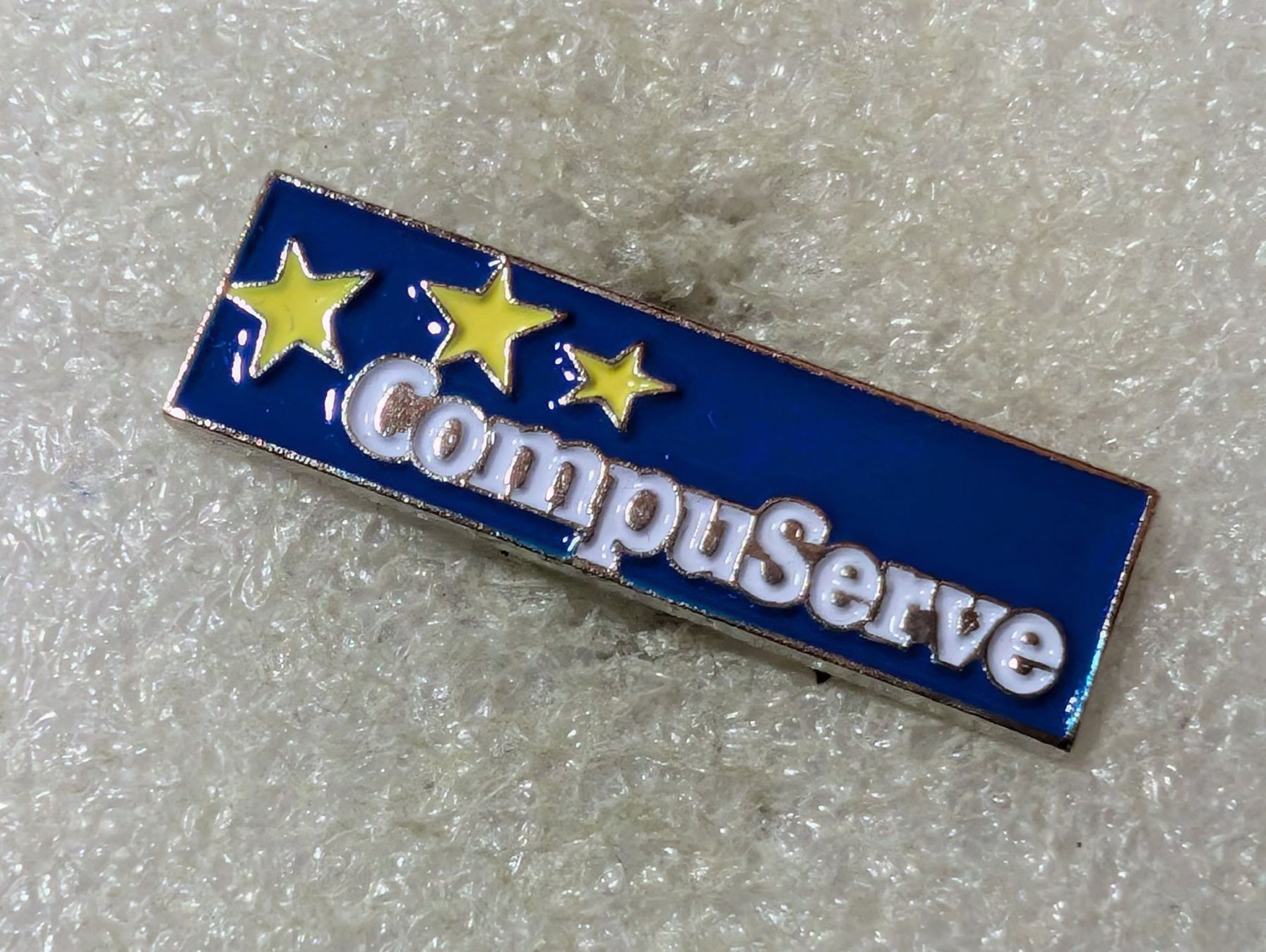 Placchette & Badge: Ansteckpin 68: Compuserve – Usato da Oppligen venduto da Pin-Fall-Shop