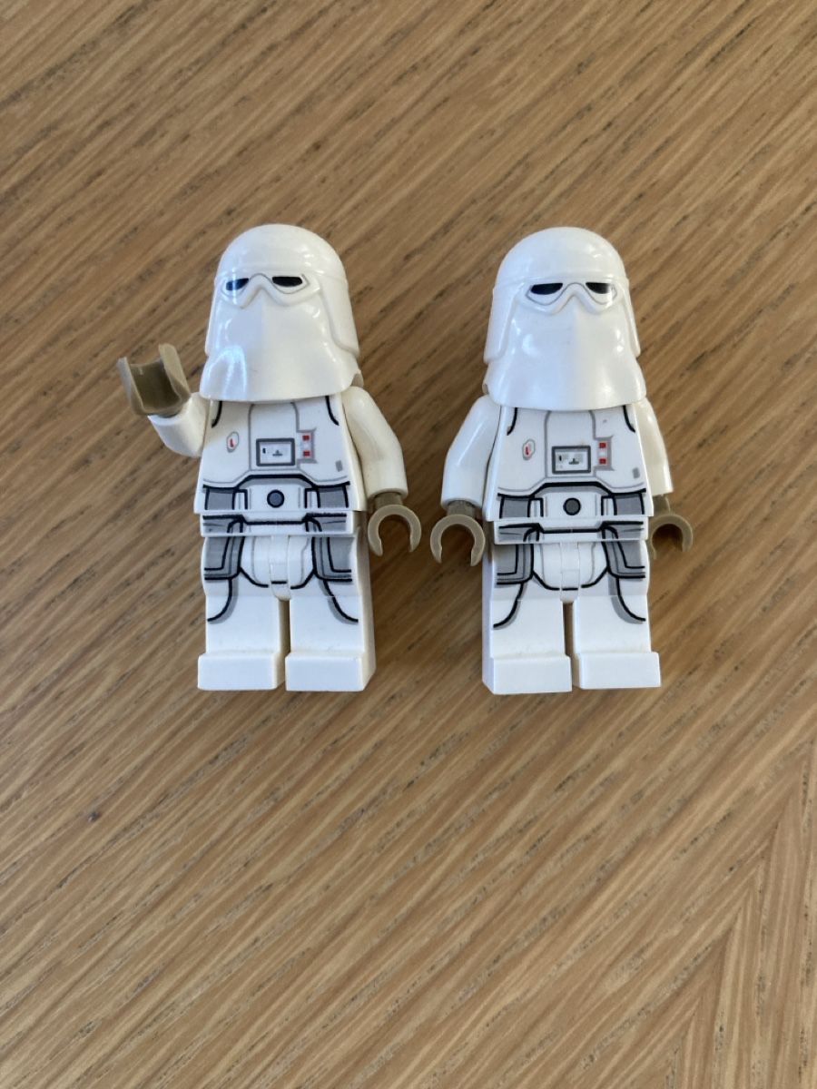 Lego Giocattoli: LEGO Star Wars Snowtrooper Minifigur. – Usato da Schafisheim venduto da mic_79dx